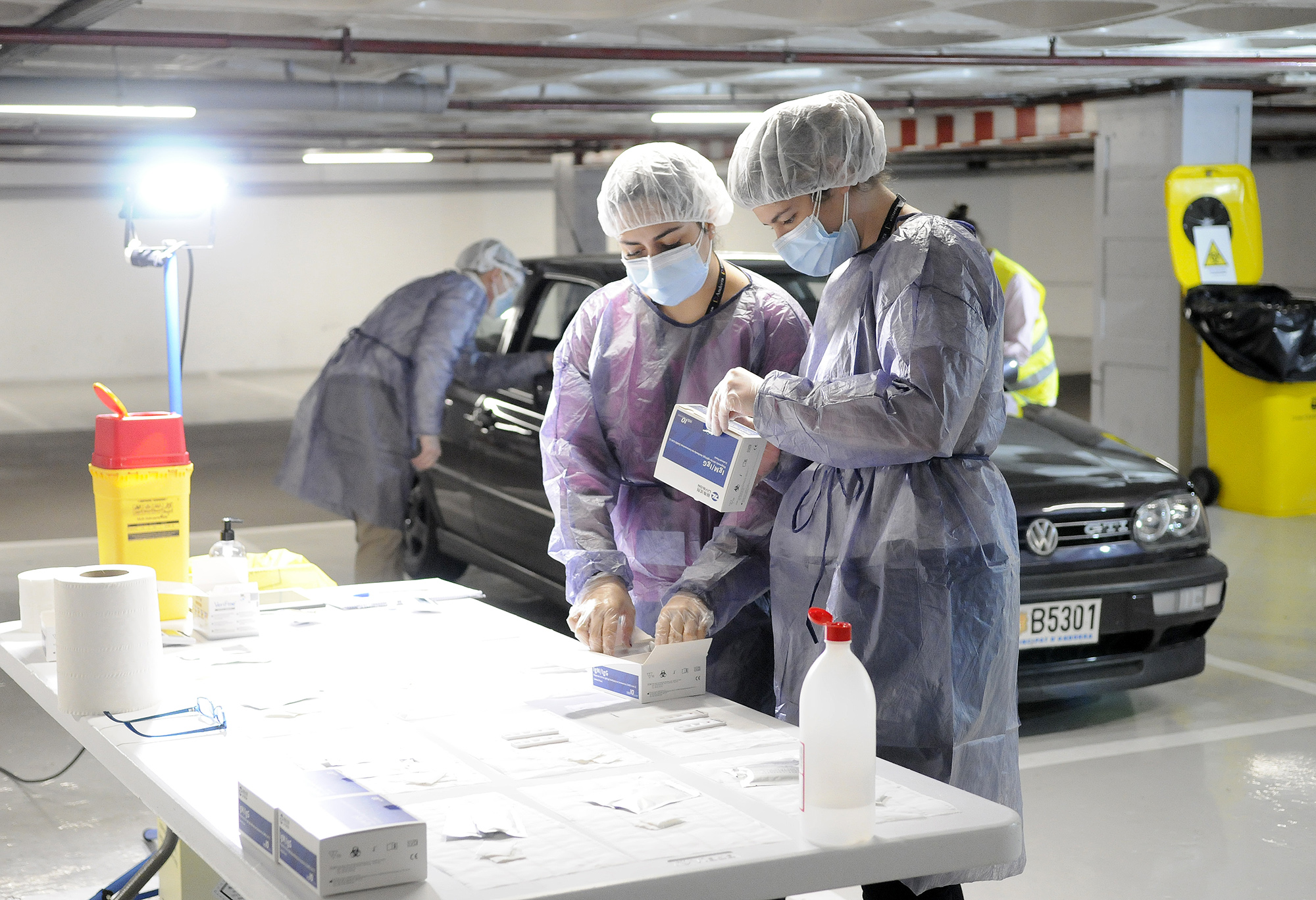 Comença la campanya de tests massius d’anticossos a tota la població amb un desplegament de 1.500 voluntaris