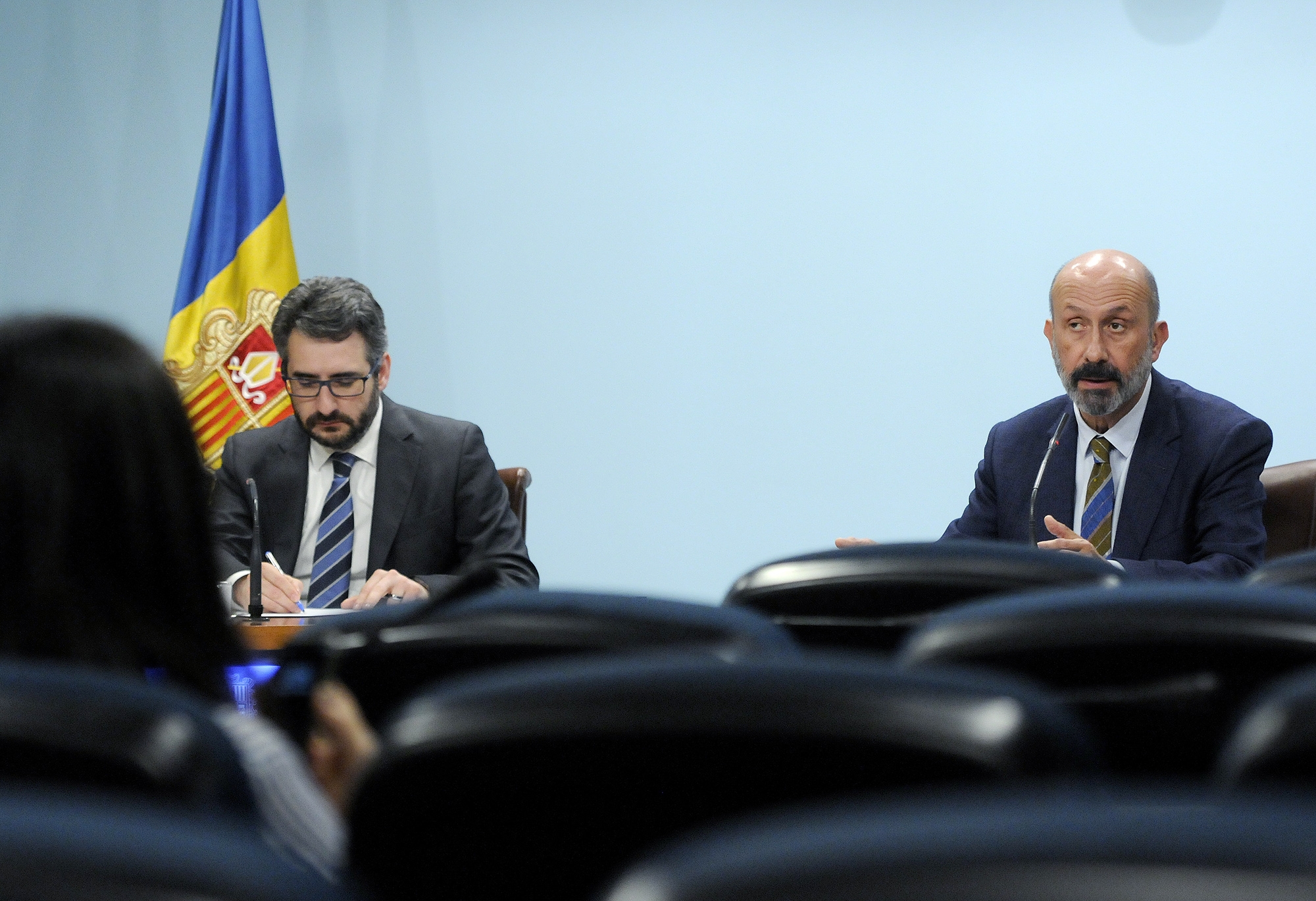 Jover adverteix que les empreses que hagin acomiadat treballadors no podran acollir-se a la totalitat del pla de foment econòmic que impulsarà el Govern