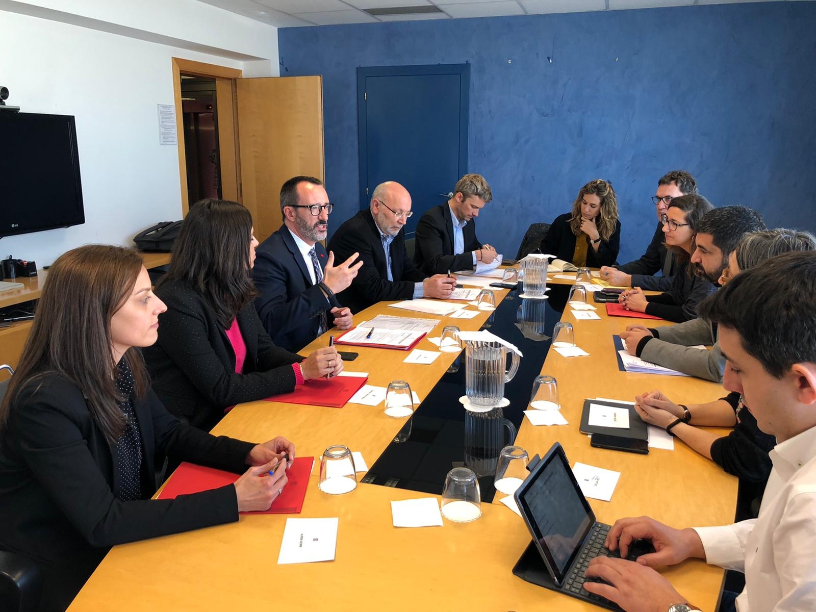 El ministre Filloy impulsa un acord amb la Generalitat de Catalunya per compartir actuacions i programes en la protecció de la infància i l’adolescència