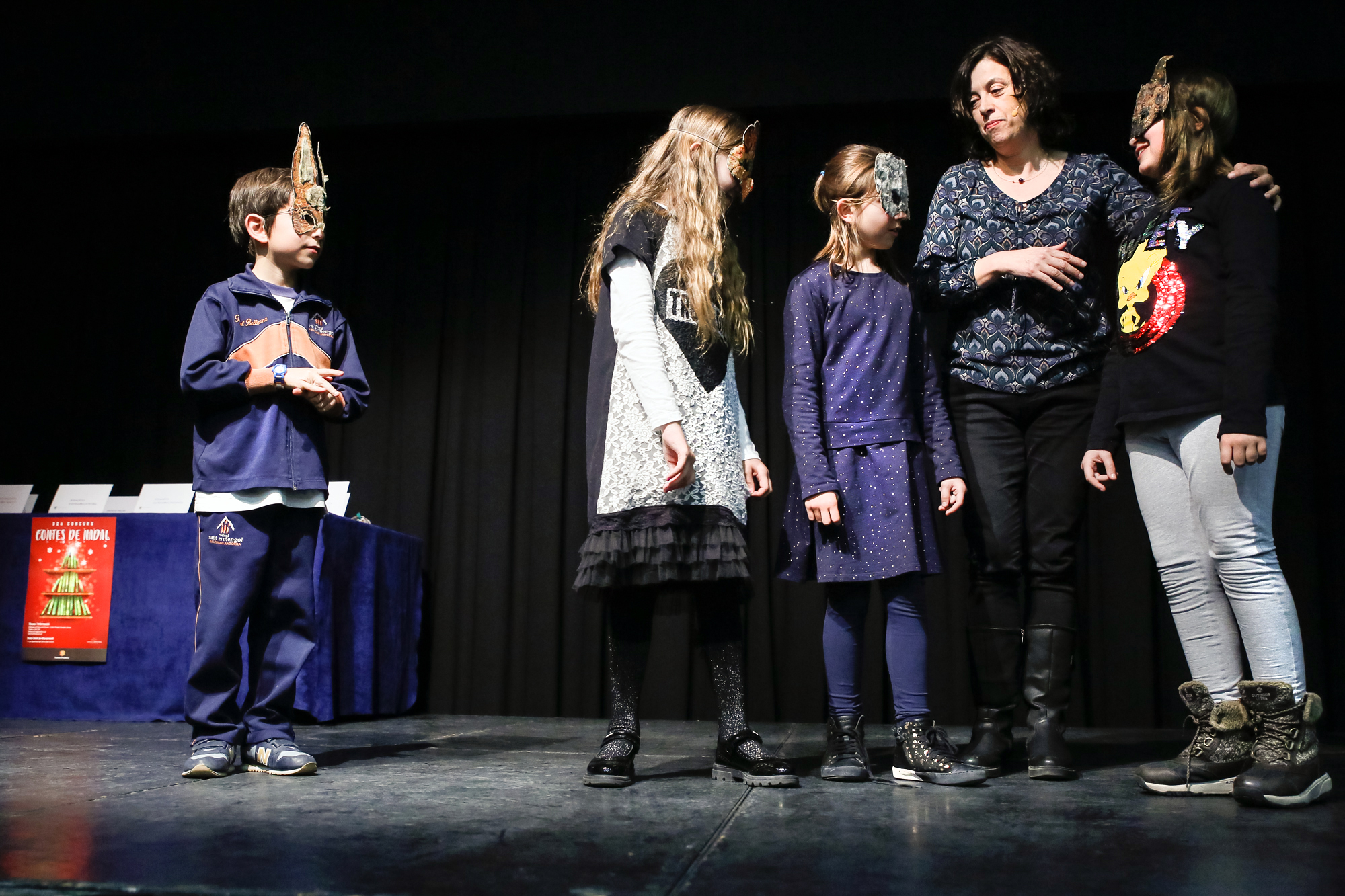 Sílvia Riva celebra la consolidació del Concurs de contes de Nadal durant l’entrega de premis de la seva 32a edició