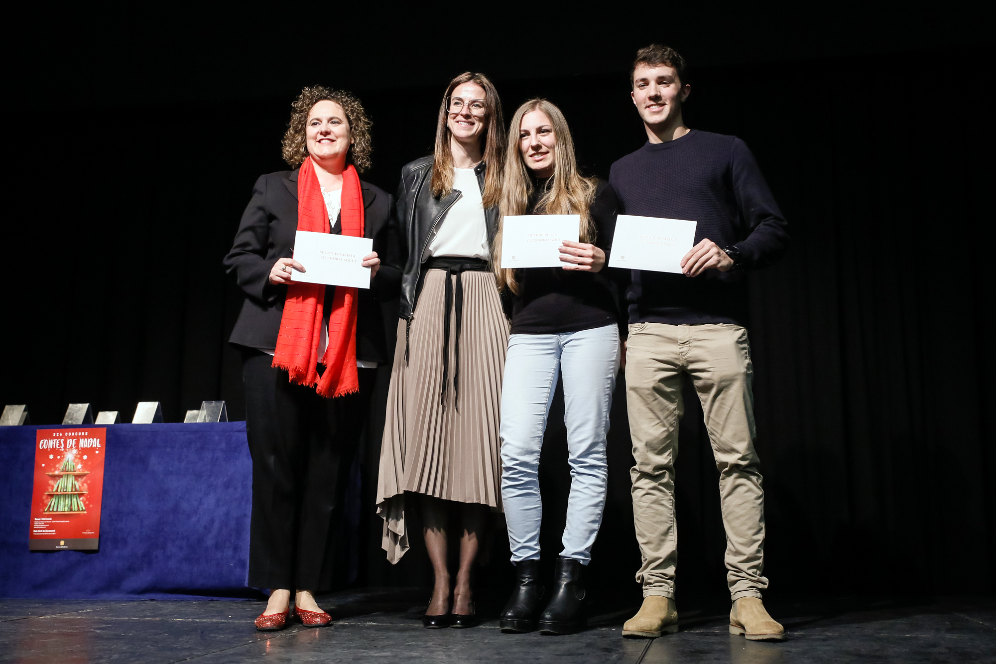 Sílvia Riva celebra la consolidació del Concurs de contes de Nadal durant l’entrega de premis de la seva 32a edició