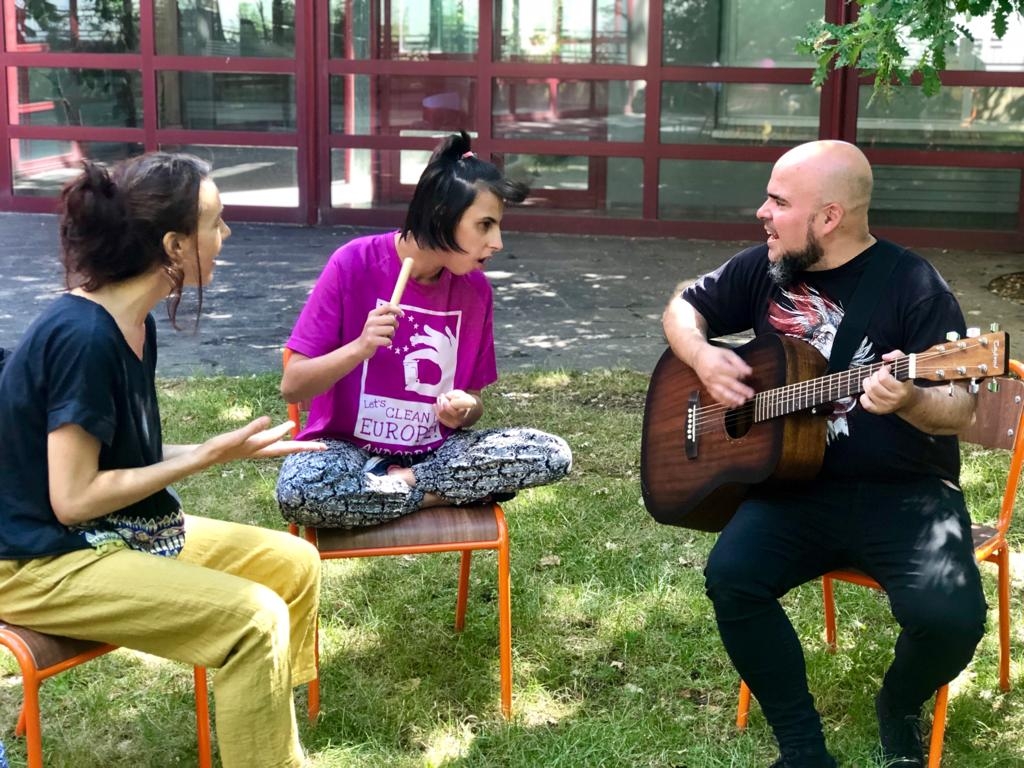 El Govern d’Andorra i la Fundació Crèdit Andorrà incorporen nous professionals i nous col·lectius al programa social