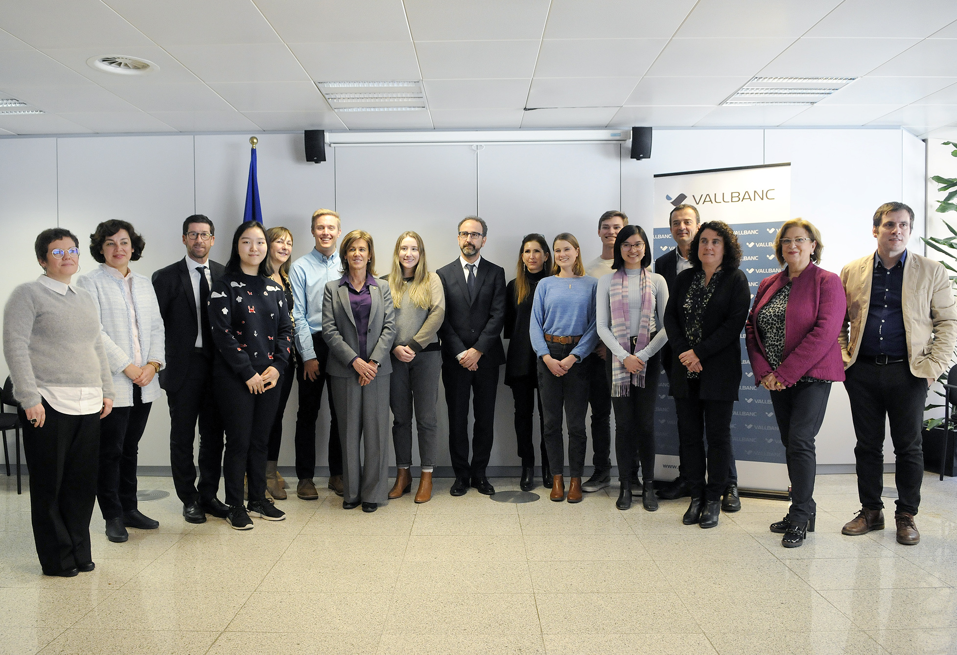 Sis estudiants del MIT imparteixen classes a alumnes de batxillerat per tercer any consecutiu