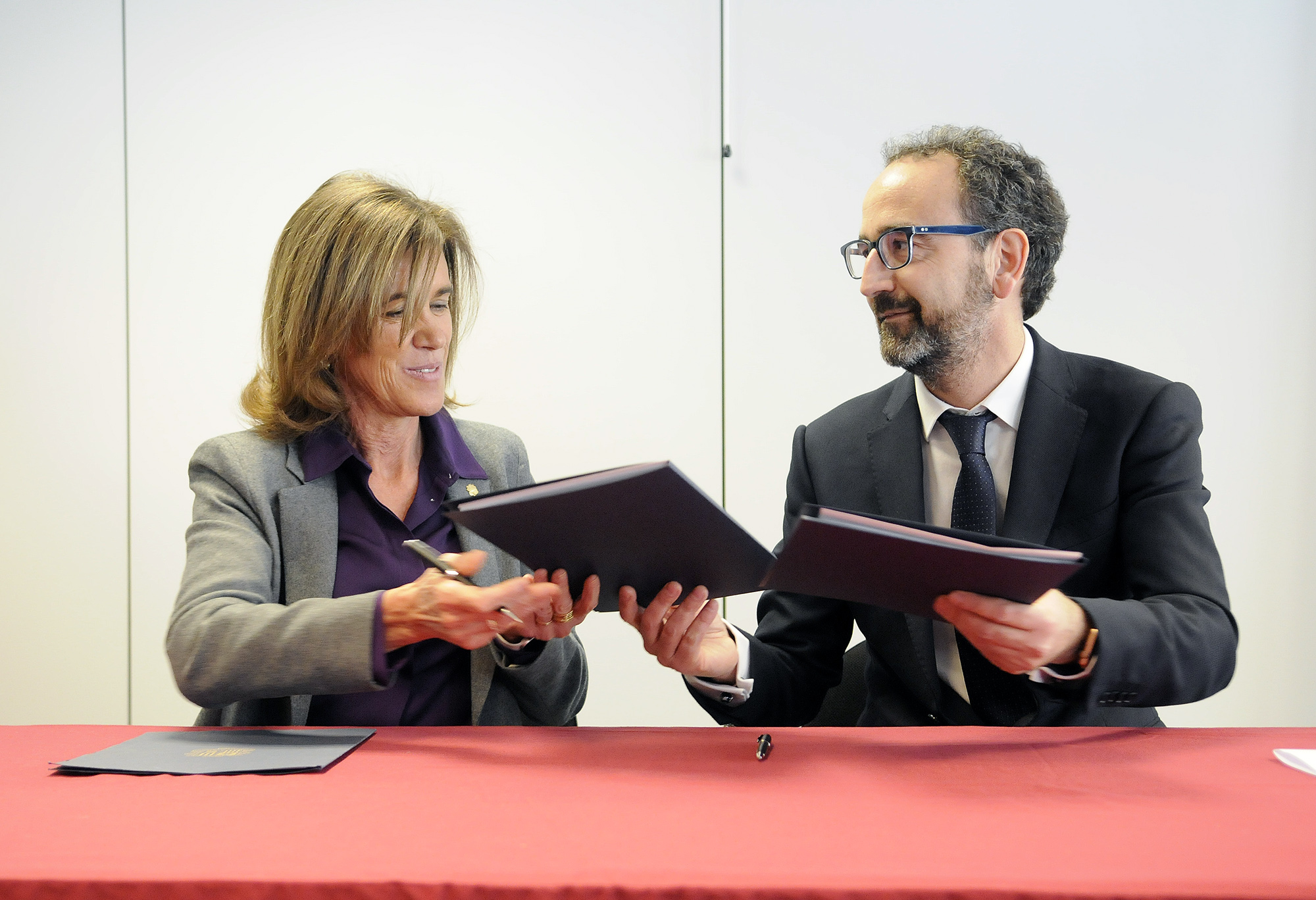 Sis estudiants del MIT imparteixen classes a alumnes de batxillerat per tercer any consecutiu