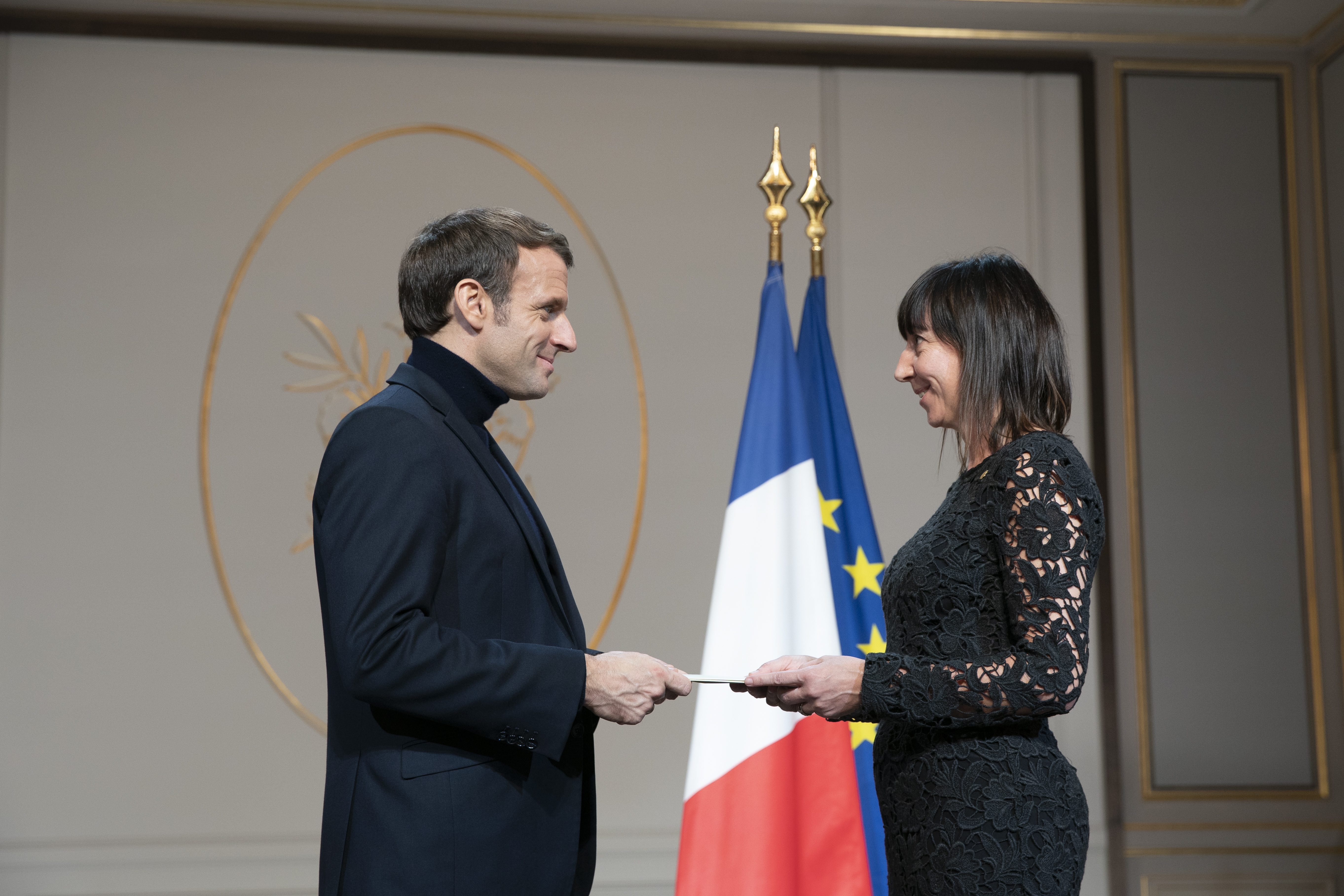 El copríncep Emmanuel Macron rep les cartes credencials de nou ambaixadors acreditats a Andorra