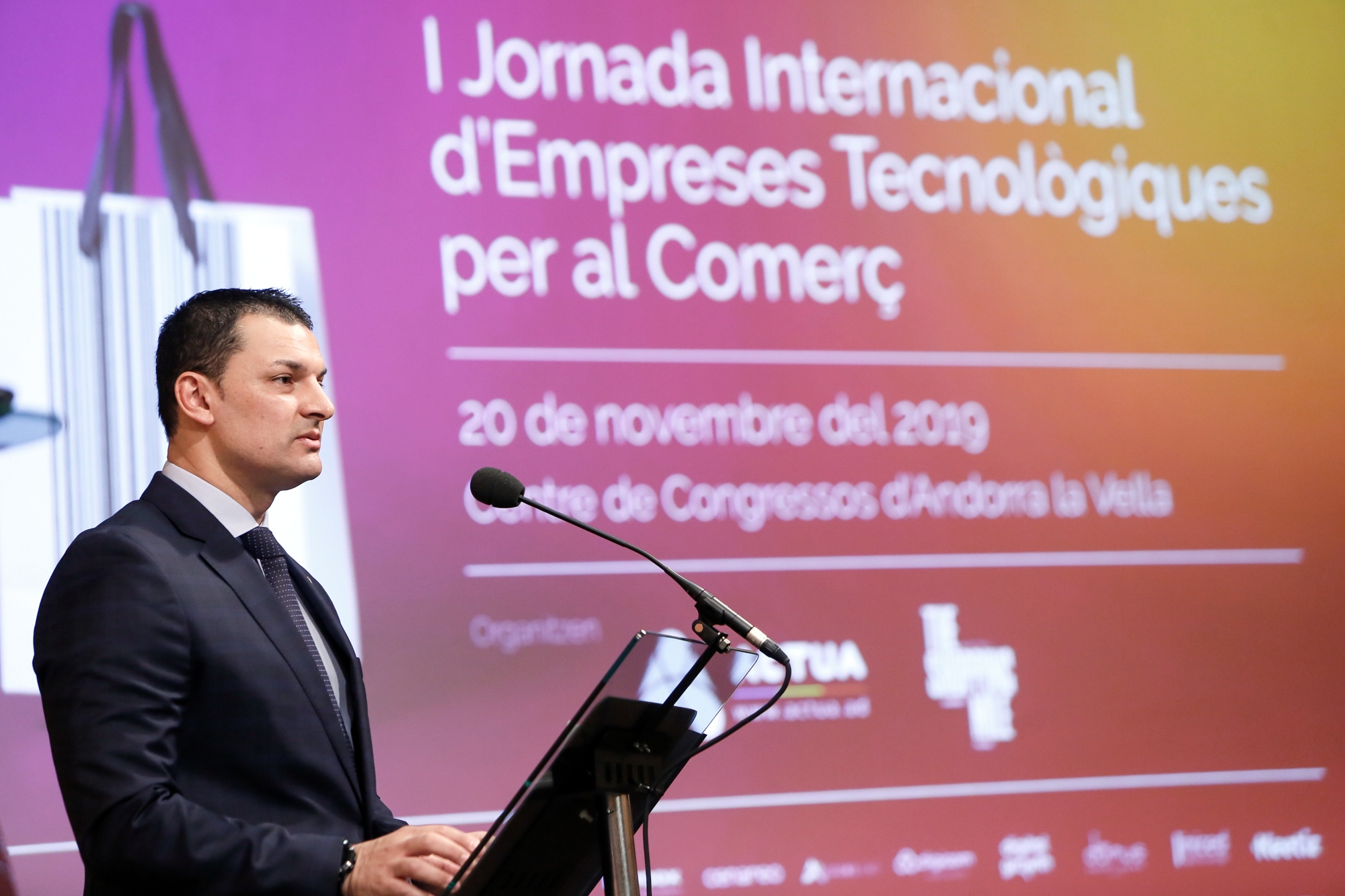 Jordi Gallardo inaugura la I Jornada Internacional d’Empreses Tecnològiques per al Comerç a Andorra
