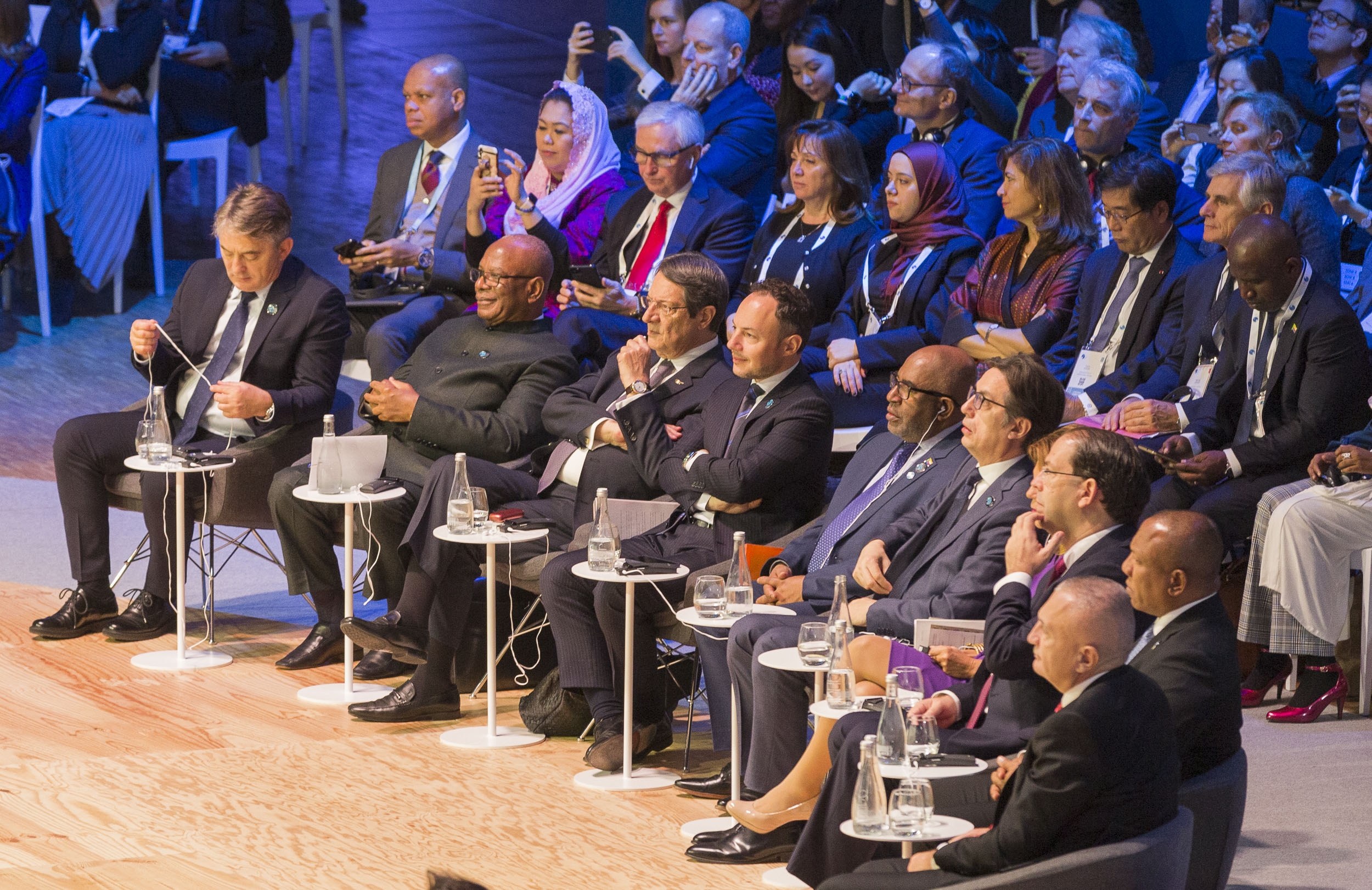 Espot participa en la segona edició del Fòrum de la Pau de París