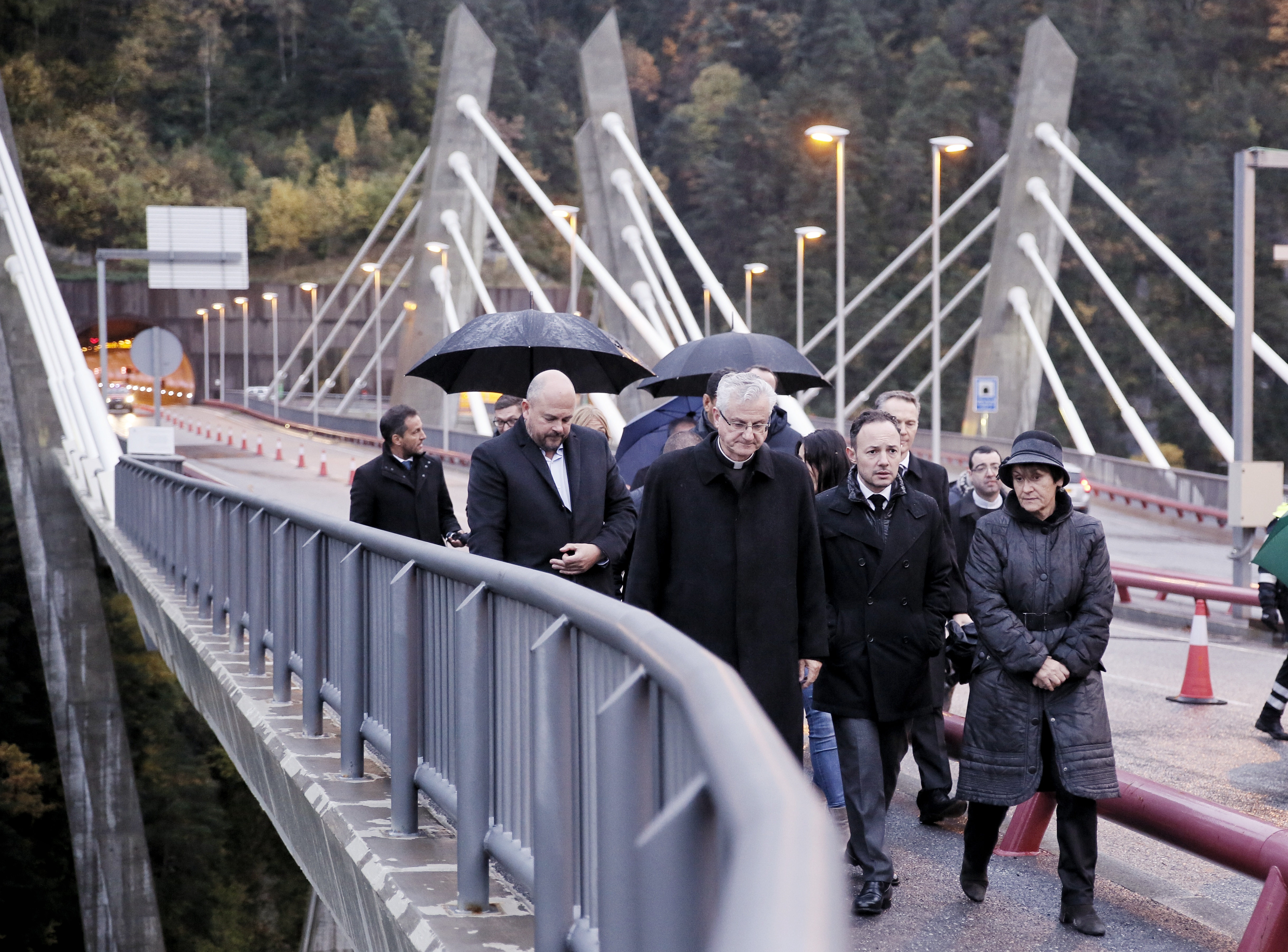 Les autoritats del país recorden a les víctimes de l’accident del túnel de les Dos Valires