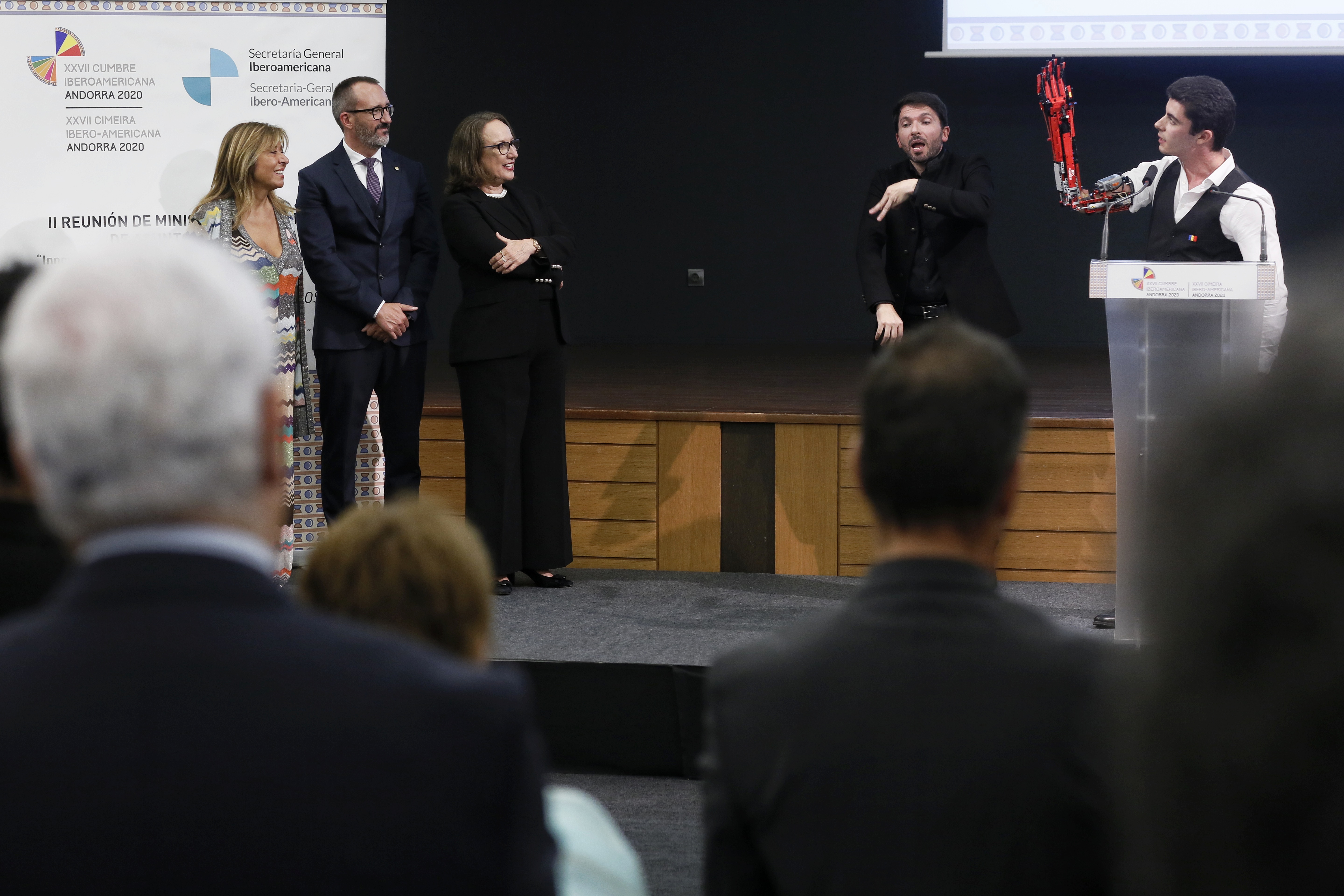 Filloy rep les delegacions dels països de la Comunitat Iberoamericana que participen en la II Reunió Iberoamericana de Ministres d’Afers Socials a Andorra