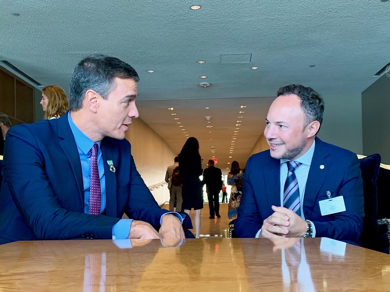 Espot i Sánchez tracten els diferents àmbits de col·laboració en l’organització de la Cimera Iberoamericana de caps d’Estat i de Govern 2020