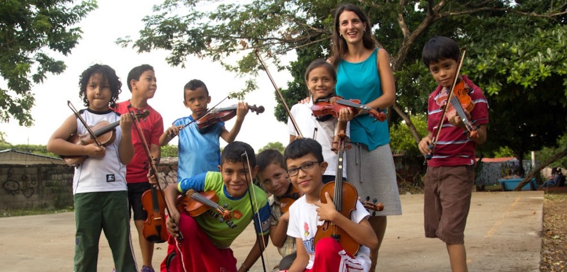 Mireia Clua actua a Madrid en el marc de la celebració del 70è aniversari de l’OEI