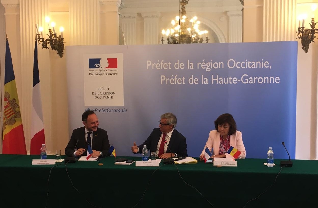 Espot i Ubach es reuneixen a Tolosa amb la presidenta i el prefecte d’Occitània