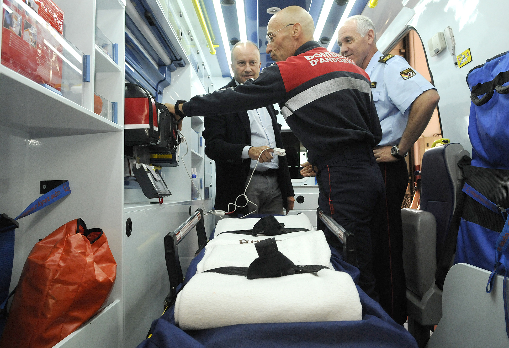 El ministre Josep Maria Rossell visita els parcs de Bombers de Canillo i del Pas de la Casa
