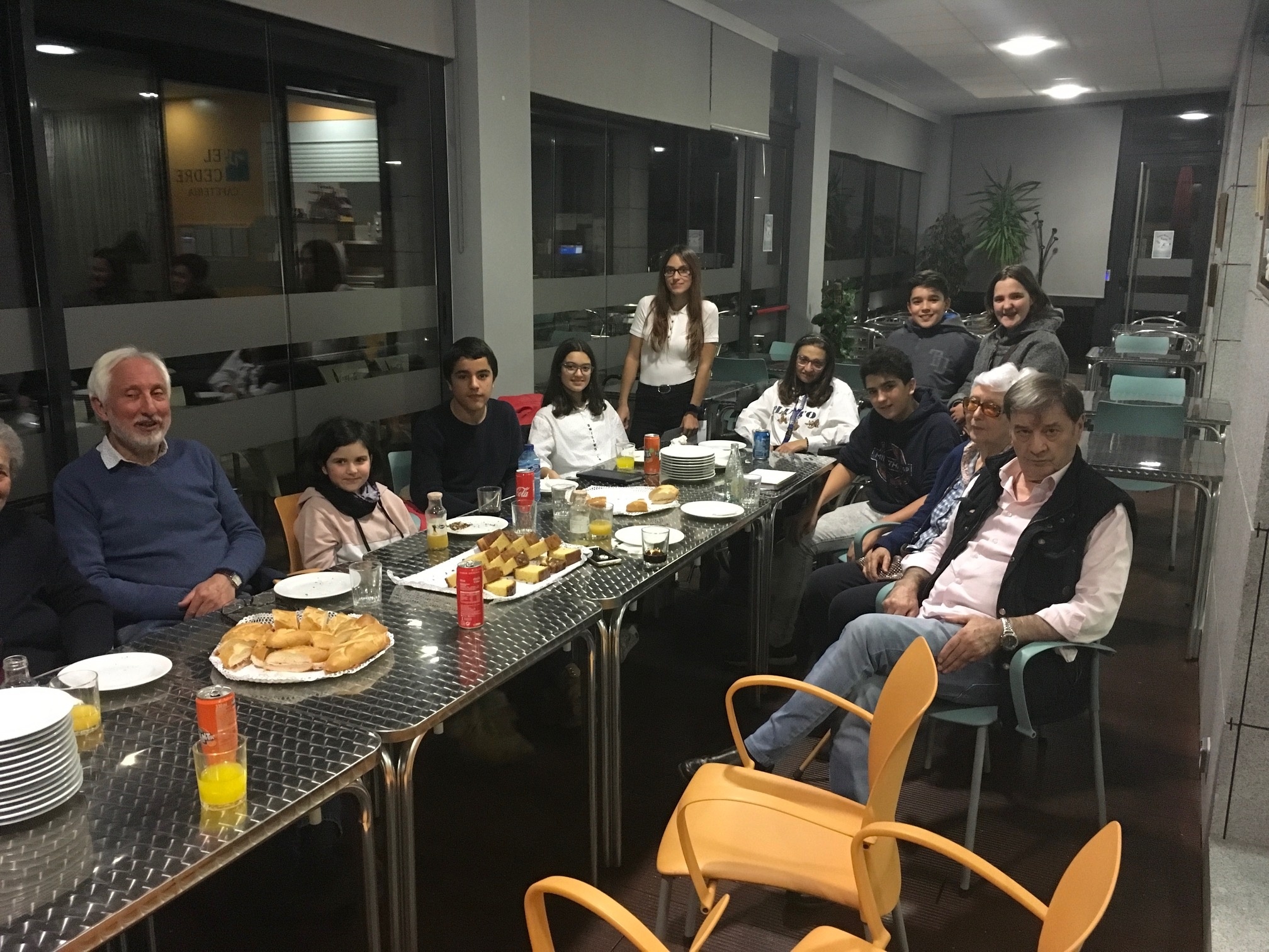 Se celebra la 1a trobada de l'activitat Lletra Lligada