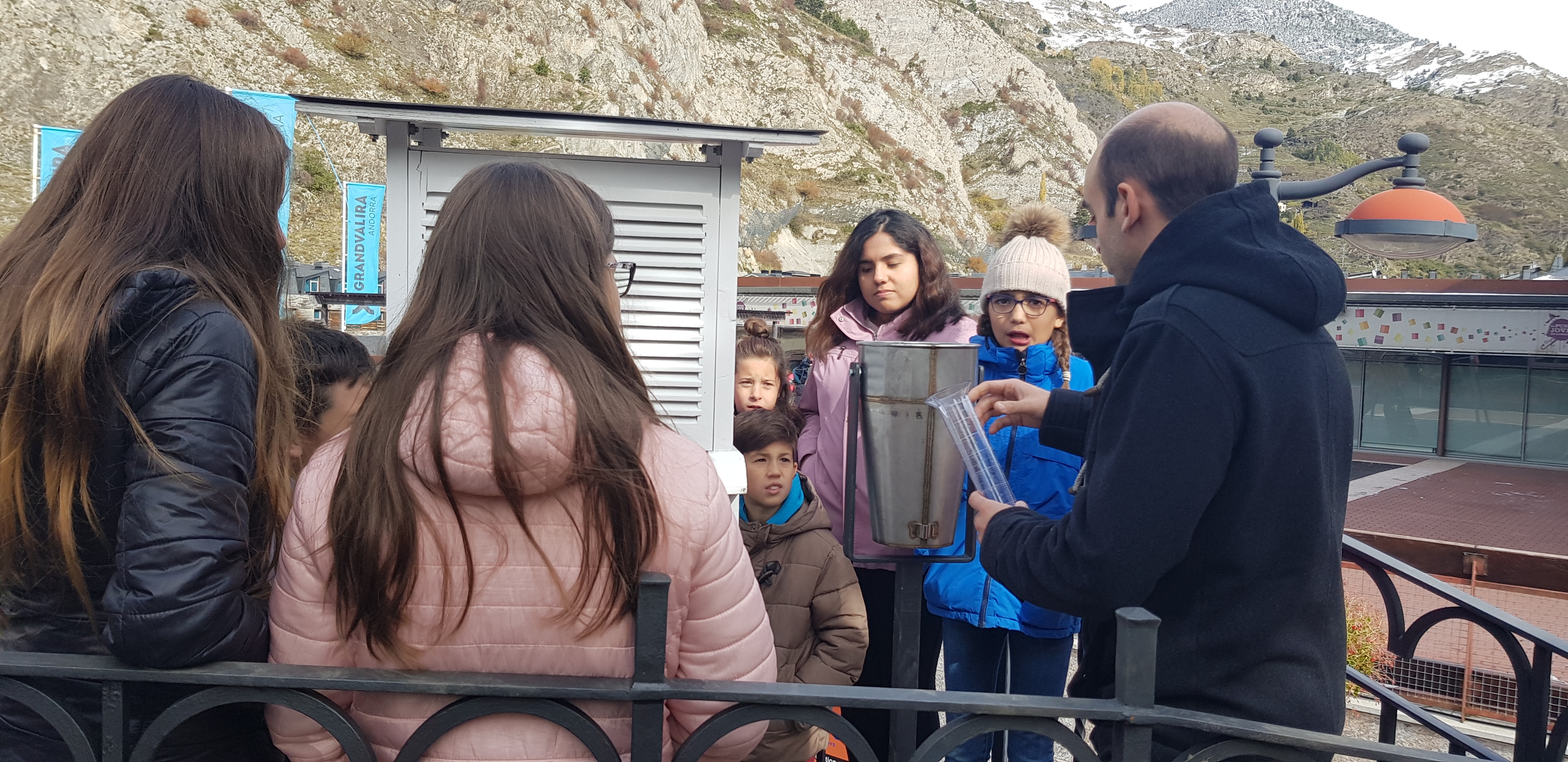 El Servei Meteorològic instal•la un nou punt d’observació manual per al Punt Jove de Canillo