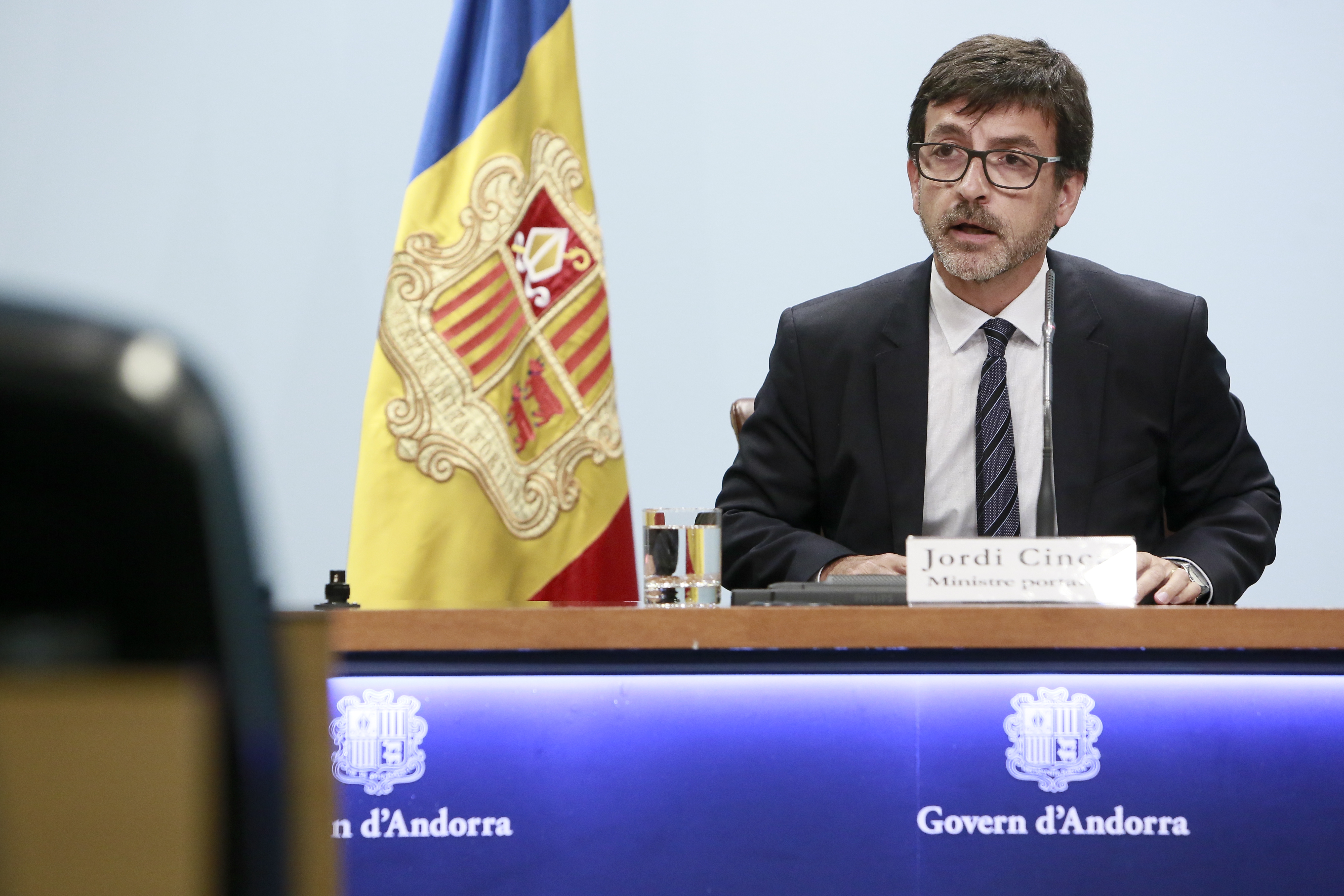 S'aproven 850 autoritzacions de la quota general d'immigració i 4.033 per a la temporada d'hivern