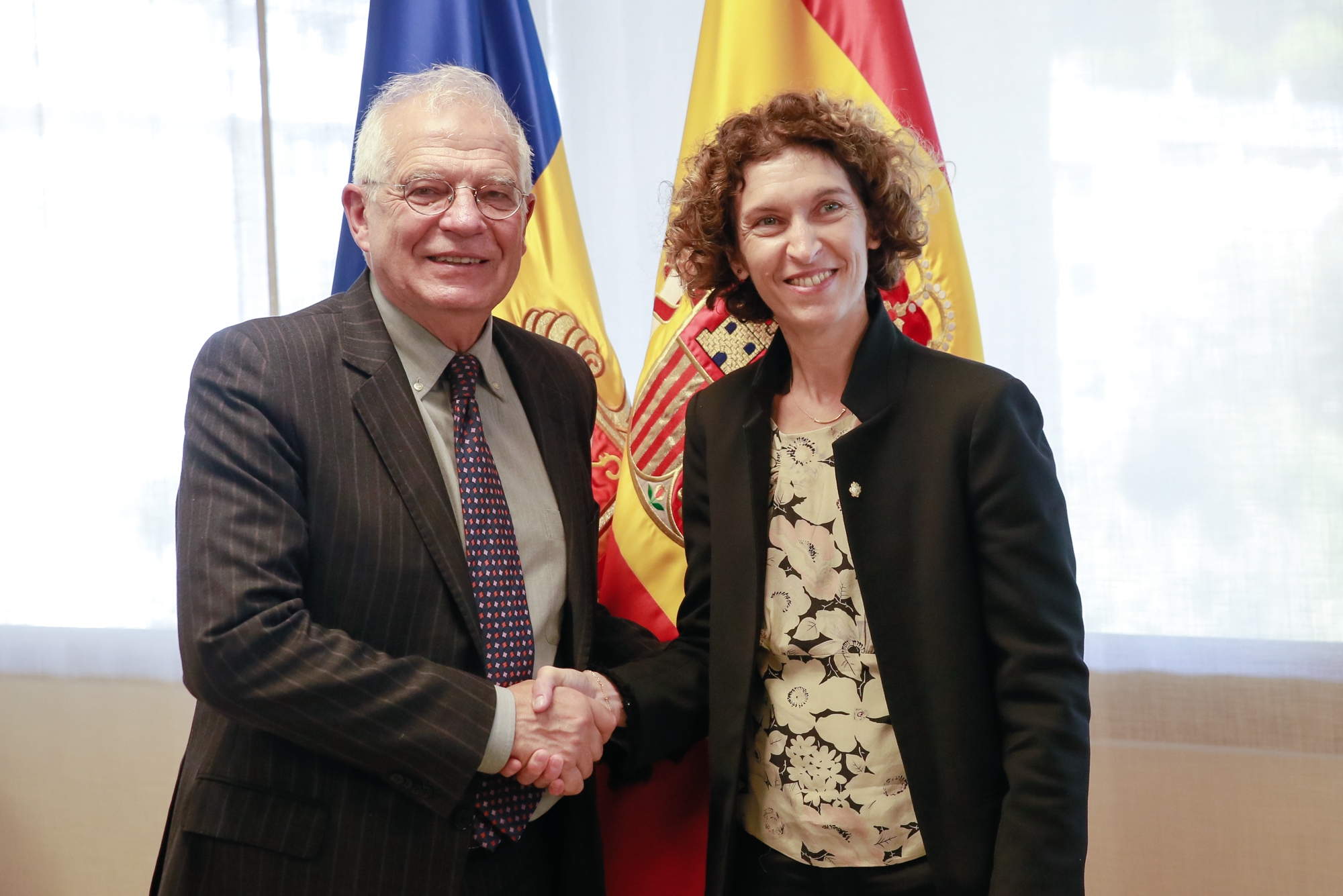 La Cimera iberoamericana i l’acord d’associació centren la reunió entre Ubach i Borrell