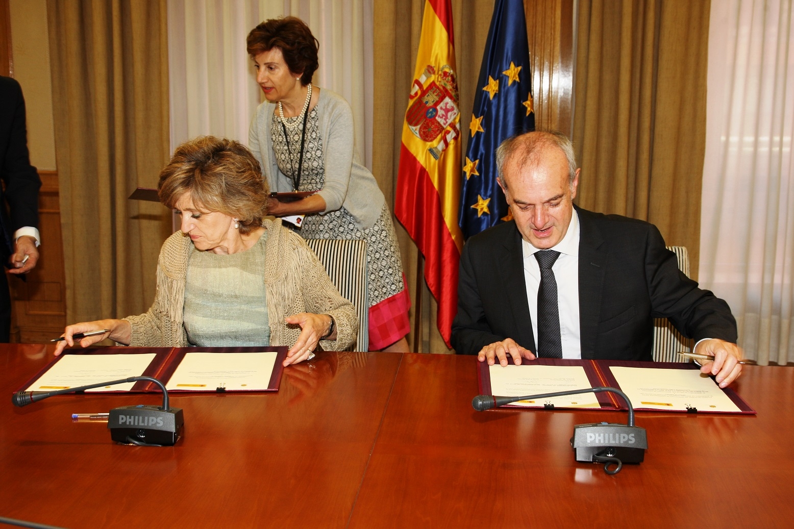 Andorra i Espanya signen un acord de cooperació per a la promoció de la donació de sang i l’obtenció de components sanguinis per a transfusió