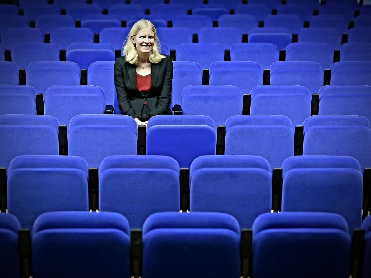 La professora de Harvard Melissa Dell rep el Premi Internacional Calvó Armengol 2017