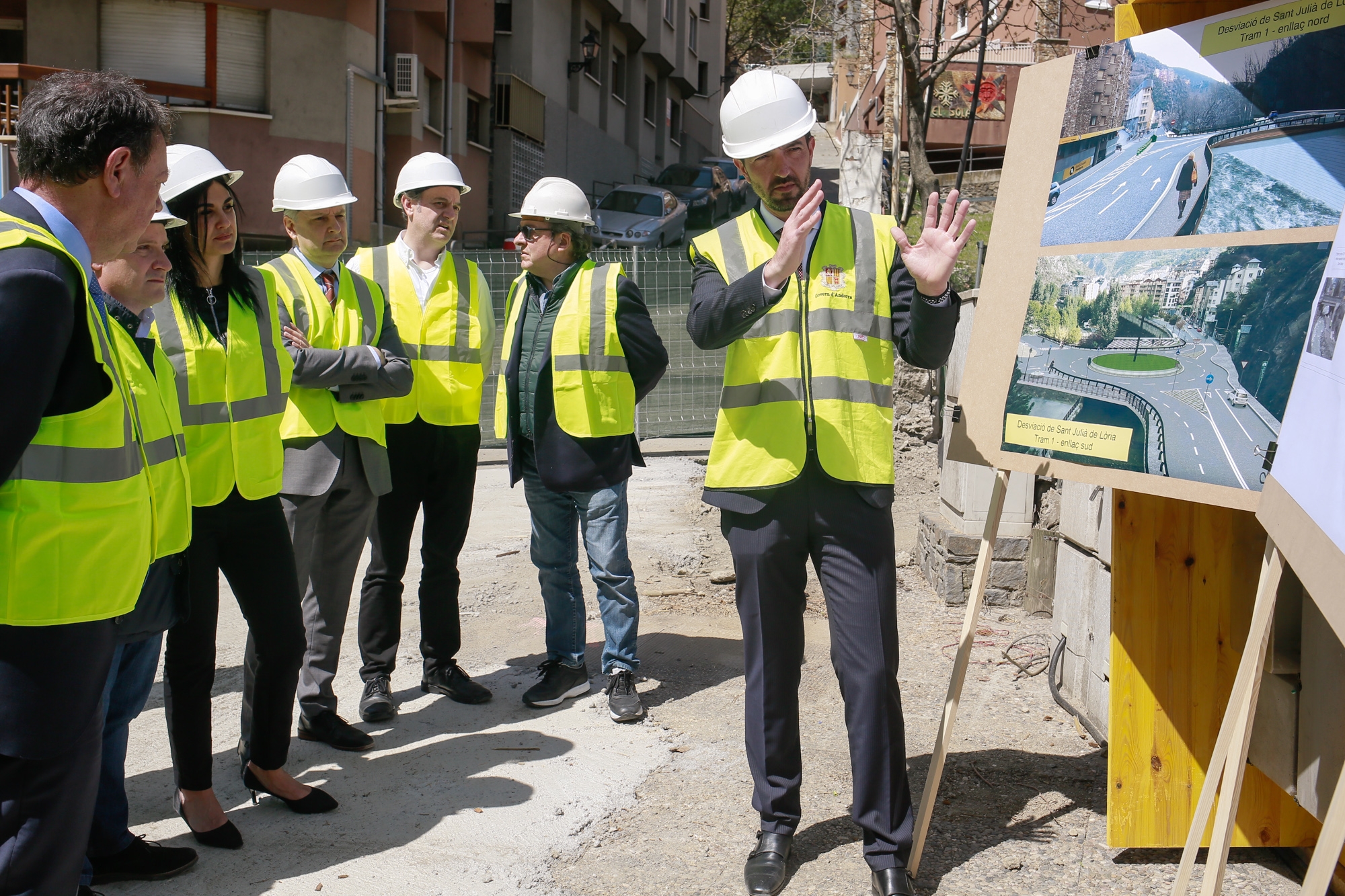 S’adjudiquen els treballs de construcció del nou pont que enllaçarà l’Avinguda Francesc Cairat amb la futura desviació de Sant Julià de Lòria