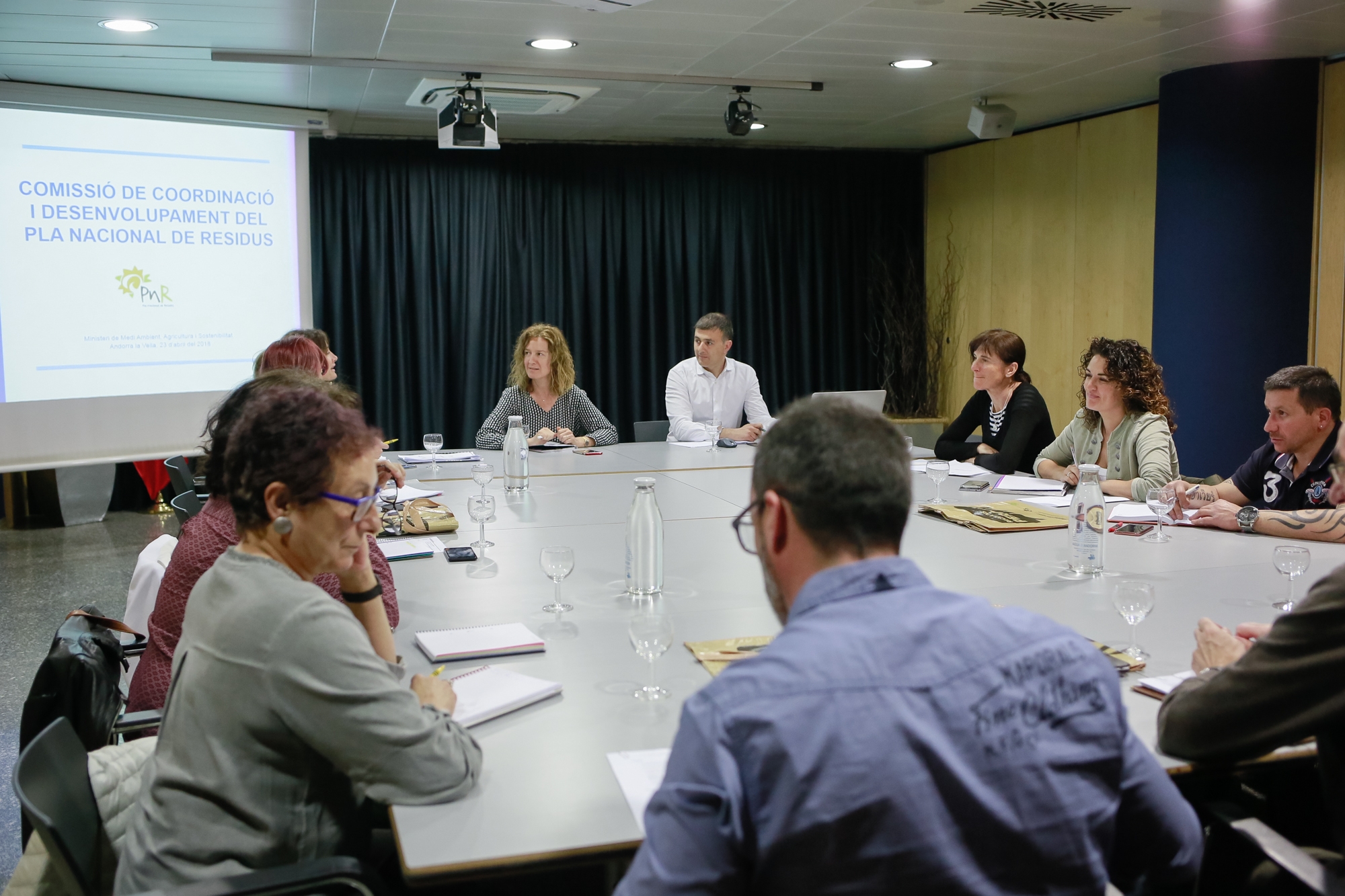 El Govern engega la campanya d'informació porta a porta per fomentar el reciclatge i mantindrà les inspeccions als grans productors