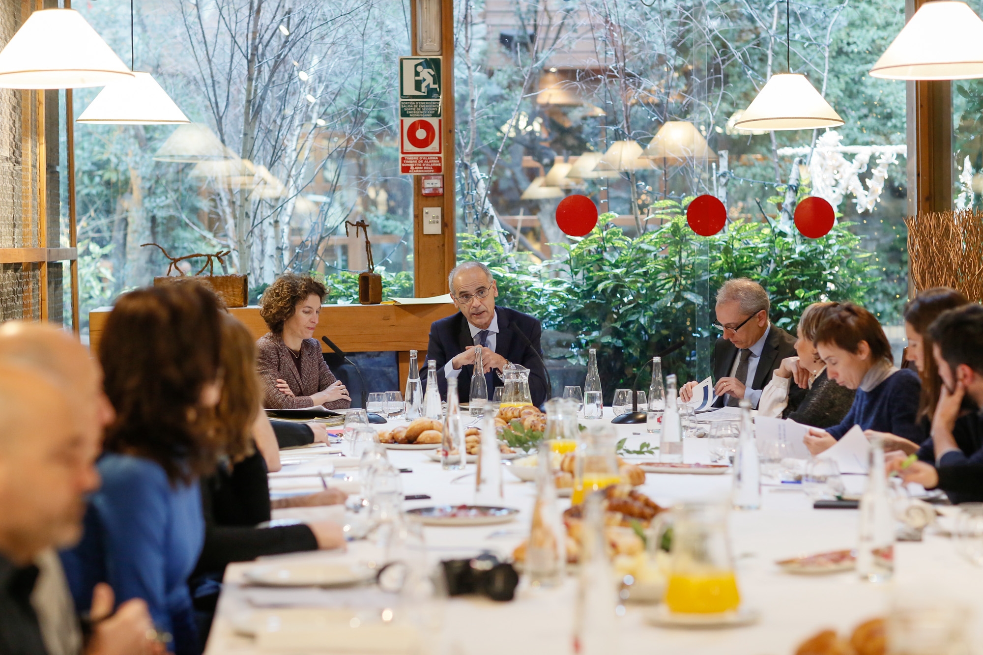 L'acord d'associació preveurà un període transitori de 30 anys per al tabac