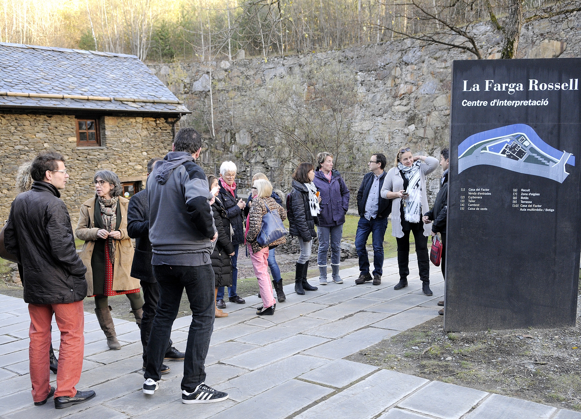 Les associacions de guies turístics i d'agències de viatges valoren molt positivament el desenvolupament del curs d'habilitació d'informadors turístics d'Andorra
