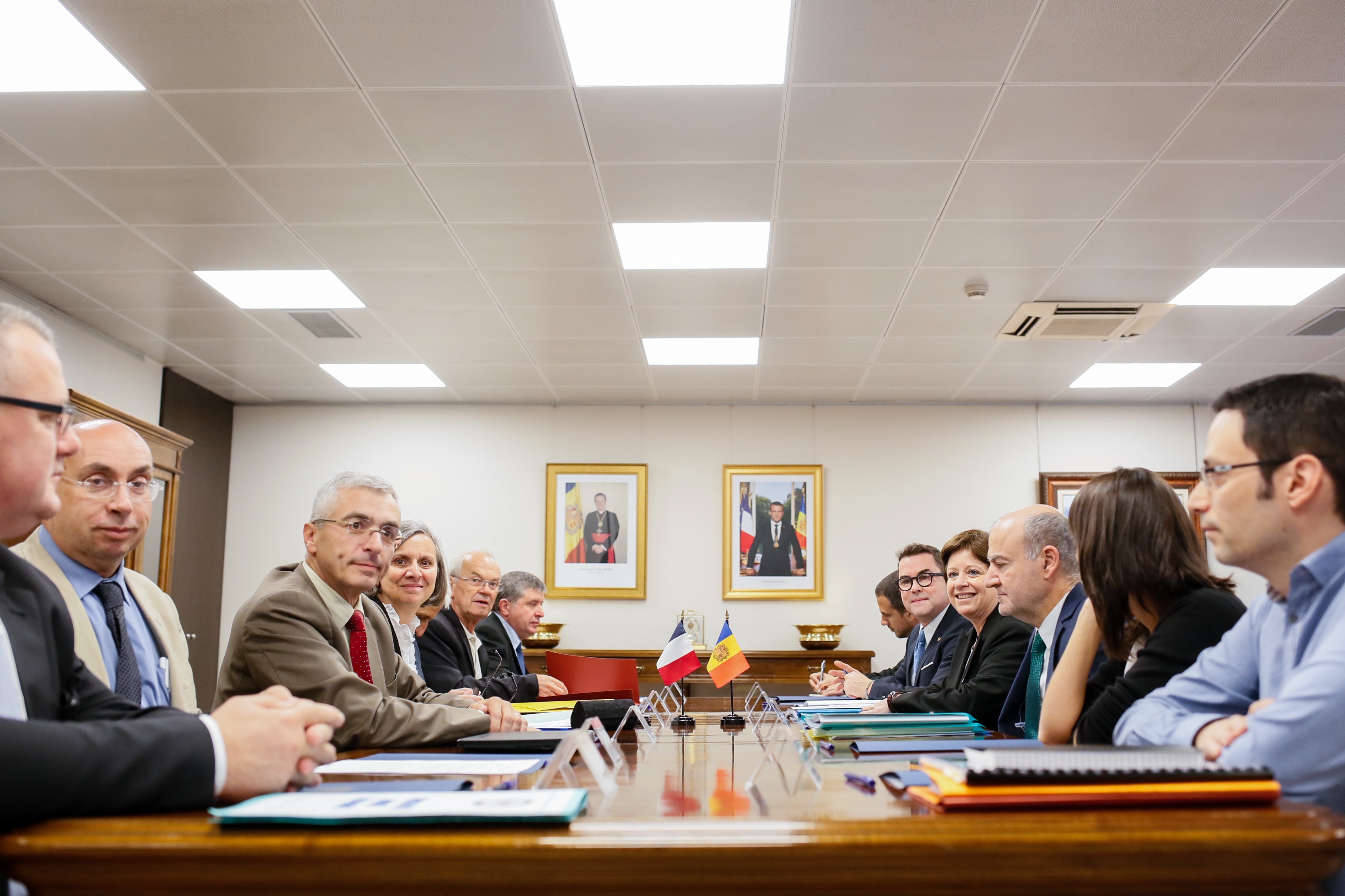Una comissió francoandorrana treballa en la representació gràfica de la delimitació de la frontera