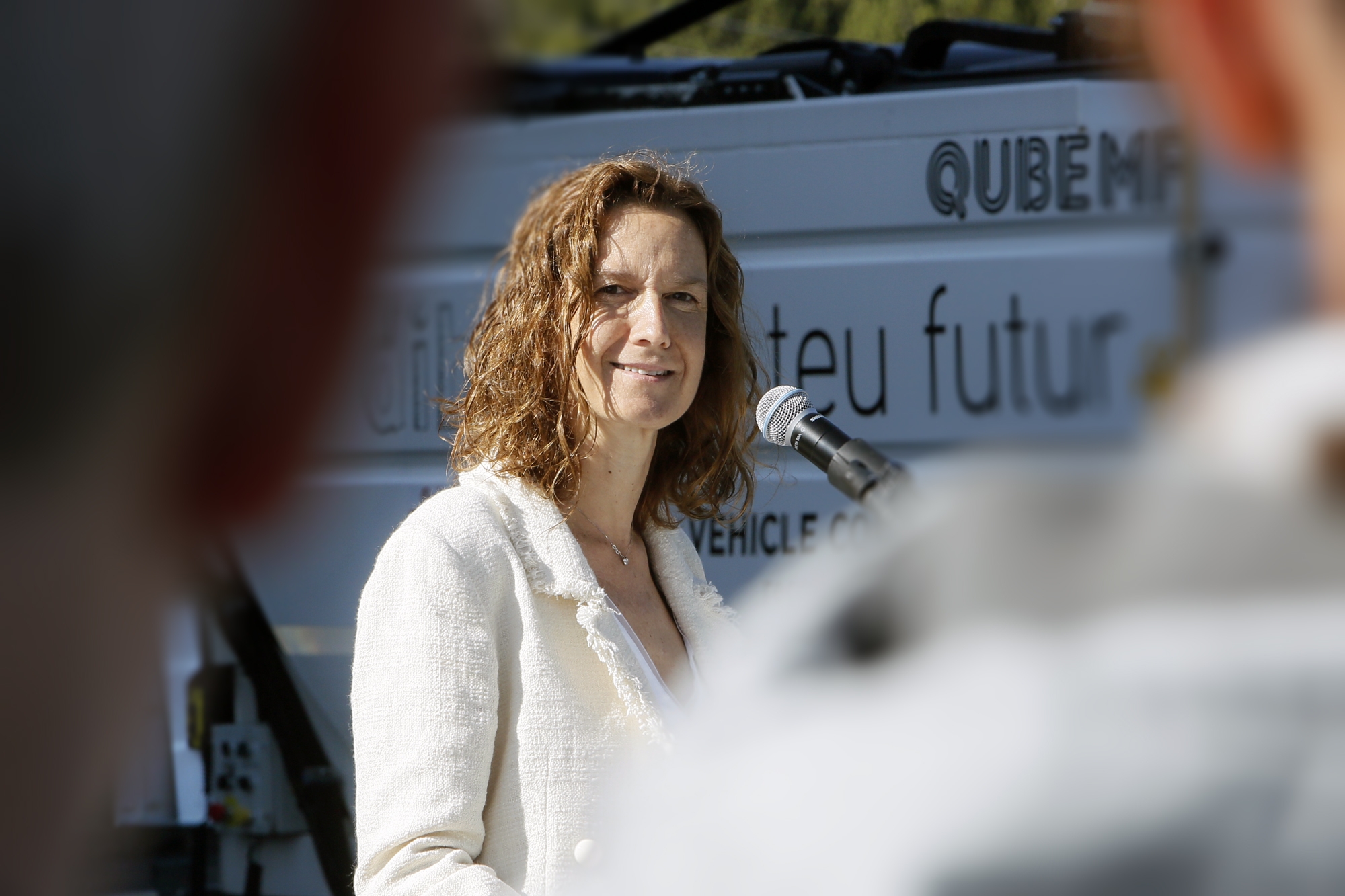 Calvó destaca l'esforç de sensibilització i eficiència de la nova flota de vehicles de recollida selectiva