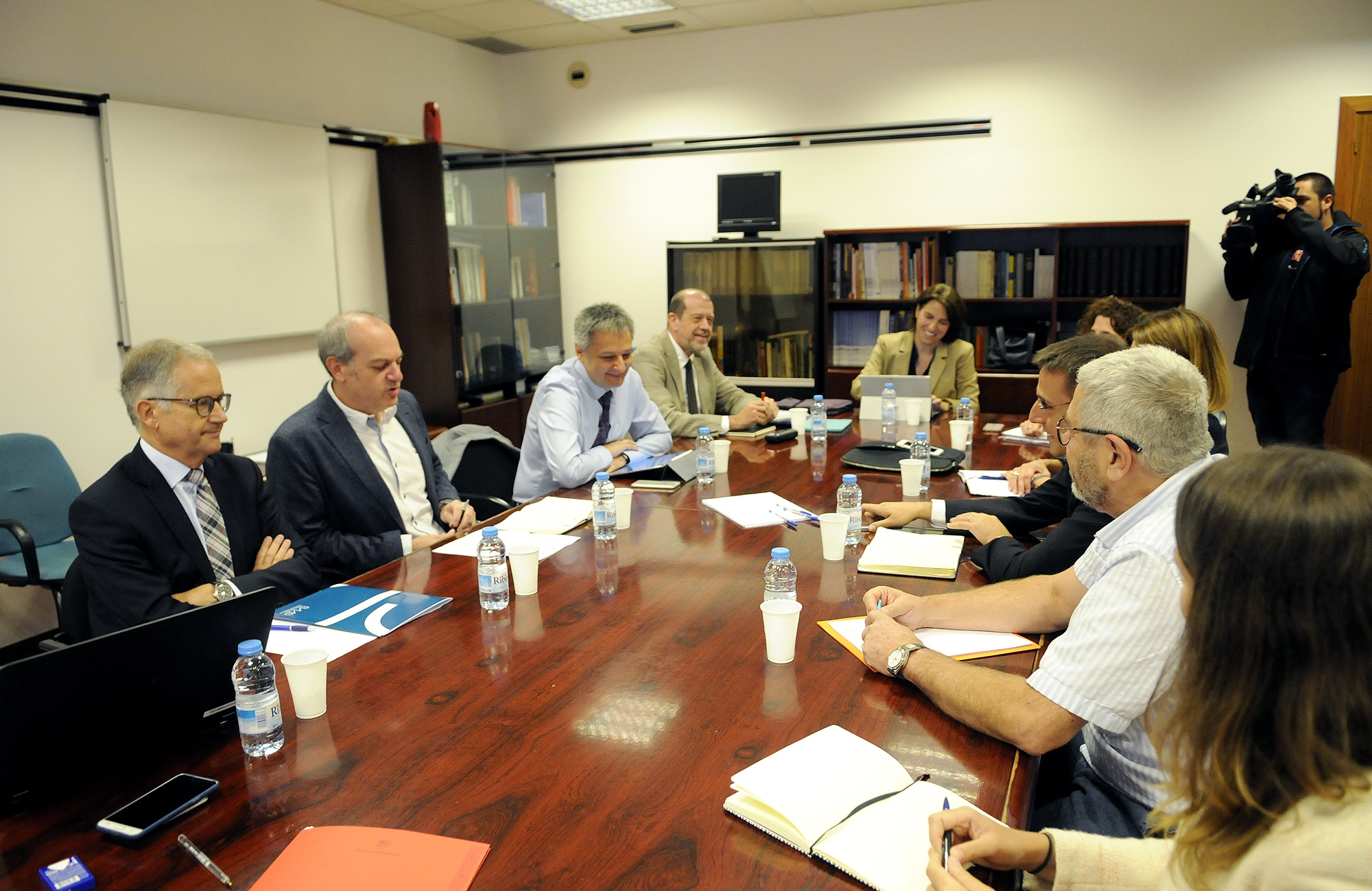 Primera reunió de la taula de treball pel projecte del servei integral d’oncologia d’Andorra