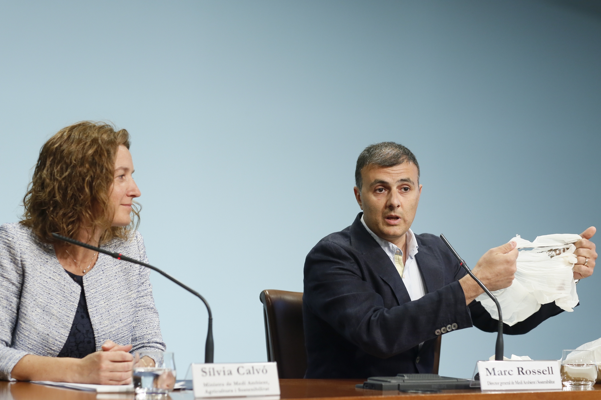 S’impulsa un paquet de mesures per reduir l’ús de les bosses de plàstic