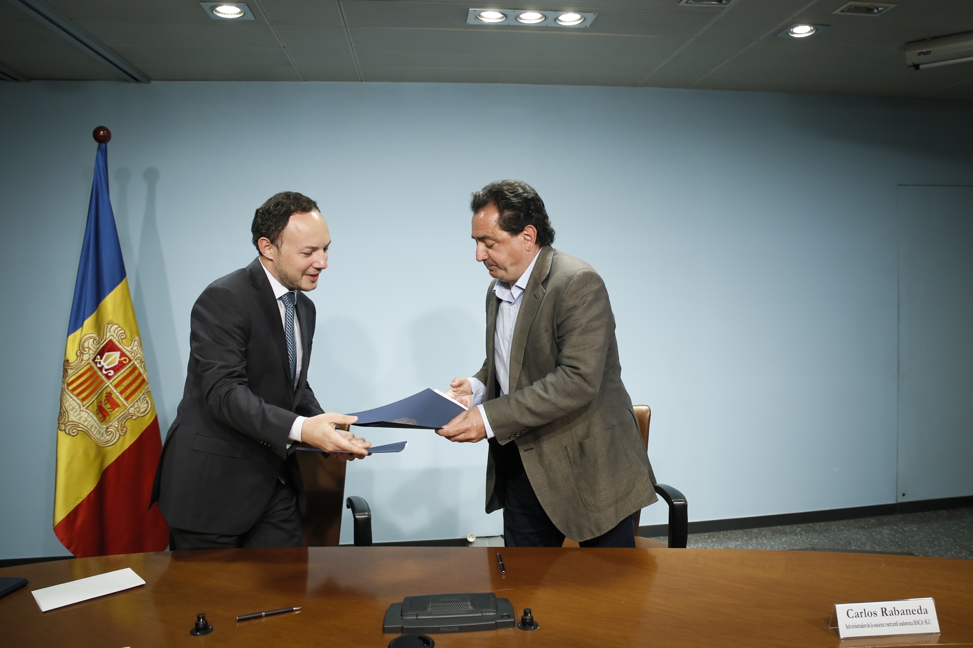 Els joves tutelats i extutelats podran gaudir d’una sortida esportiva gratuïta a l’any gràcies al conveni amb la societat RACA