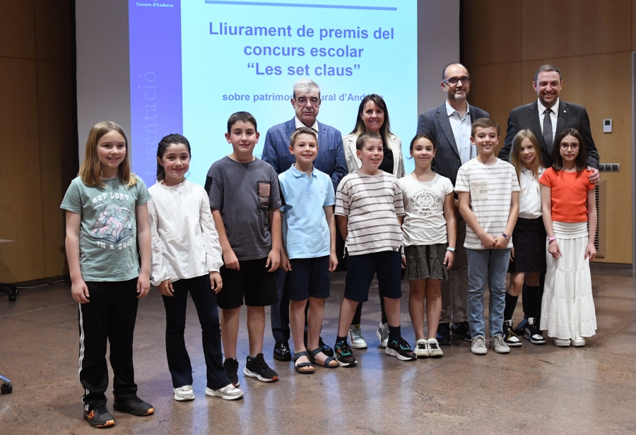 Educació posa en marxa un concurs per reconèixer la innovació pedagògica pel foment de la lectura als centres escolars