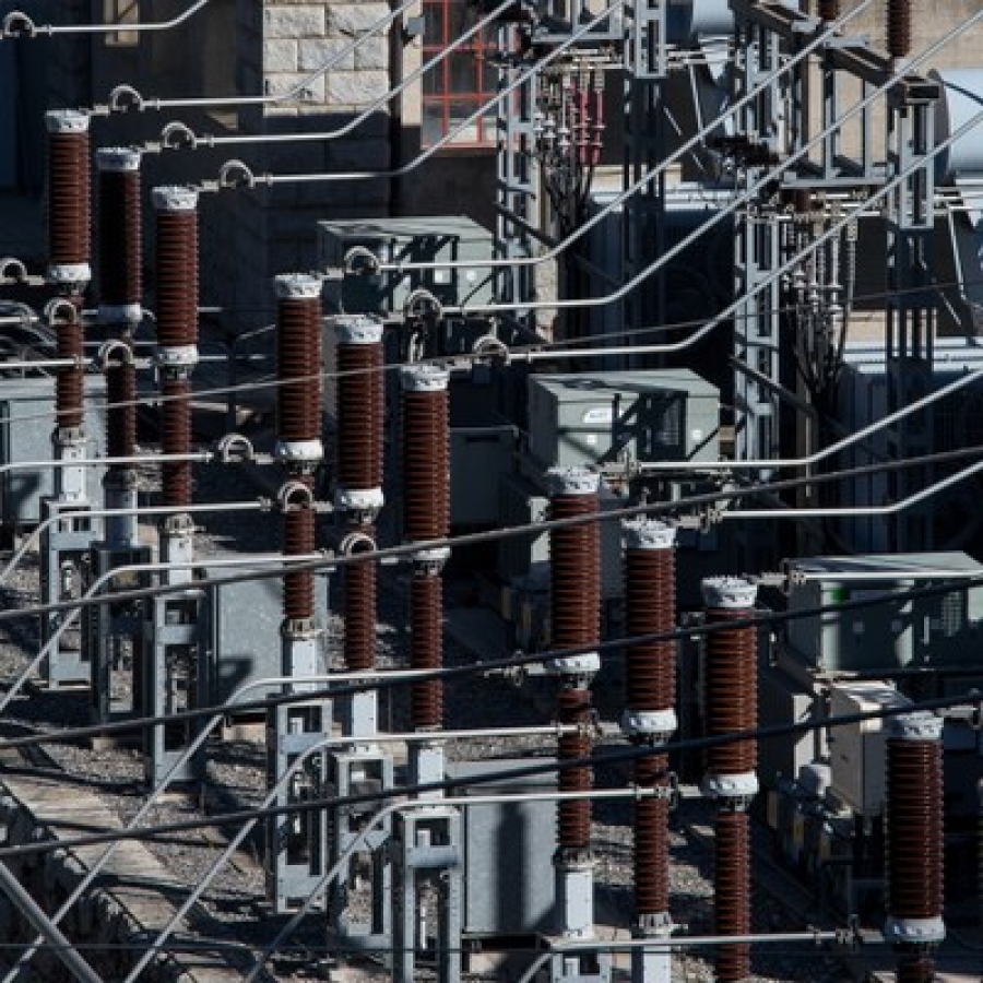 Les tarifes elèctriques professionals es mantenen al 2025 i les domèstiques s’incrementen un 2,3%